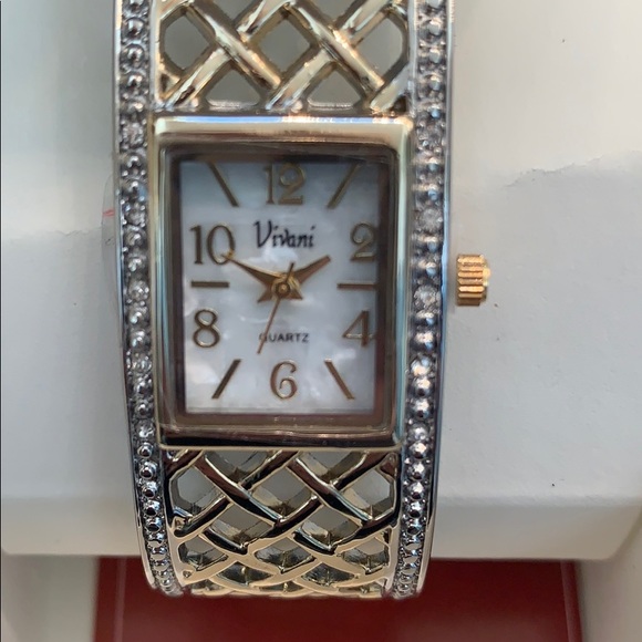 Watch - Picture 5 of 5